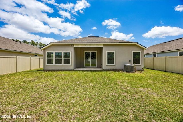 65908 EDGEWATER Drive, Yulee, FL 32097