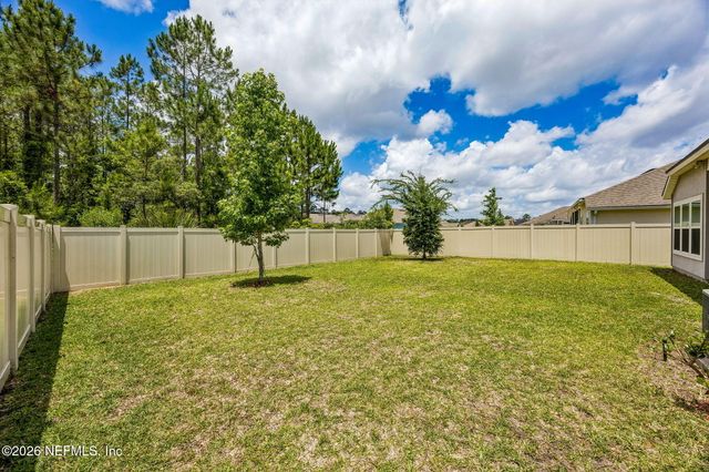 65908 EDGEWATER Drive, Yulee, FL 32097
