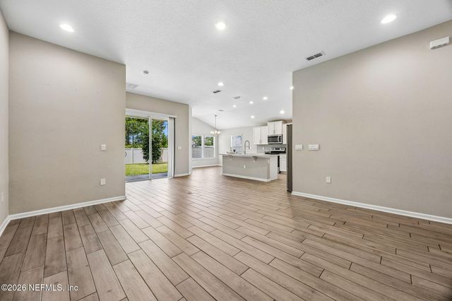 65908 EDGEWATER Drive, Yulee, FL 32097