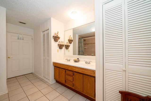 1000 CR 3211, Jacksonville, TX 75766