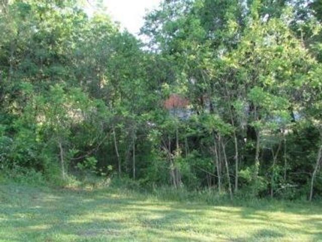 8 Taylor Street, Rossville, GA 30741