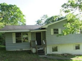 8 Taylor Street, Rossville, GA 30741