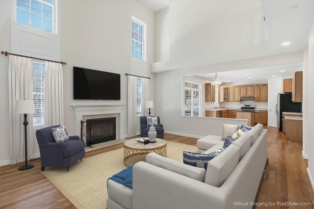 14 Amberville, North Andover, MA 01845