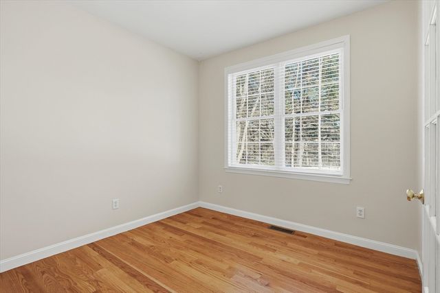 14 Amberville, North Andover, MA 01845