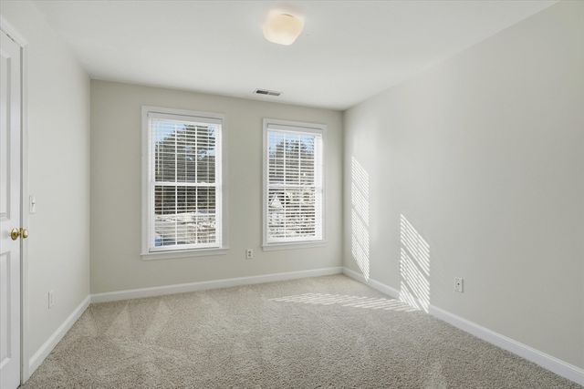 14 Amberville, North Andover, MA 01845