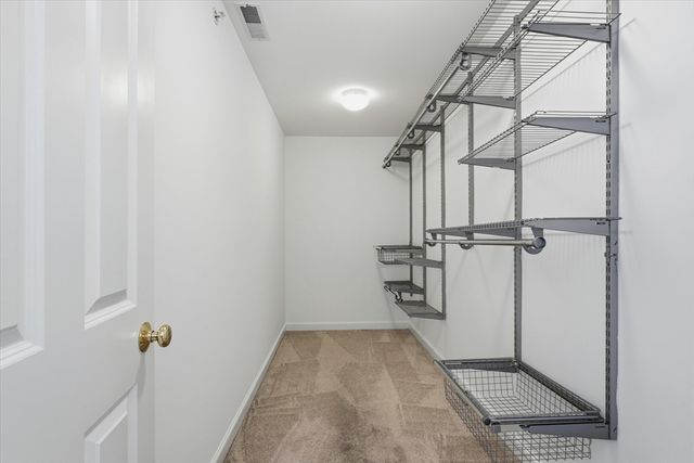 14 Amberville, North Andover, MA 01845