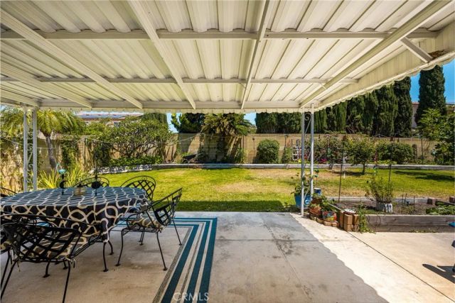 2221 E Viking, Anaheim, CA 92806