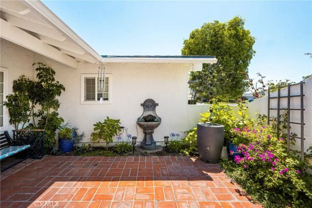 2221 E Viking, Anaheim, CA 92806
