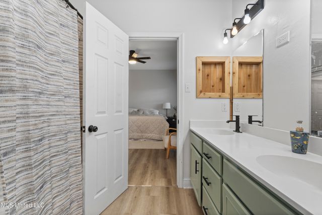 969 Laa La Way, Diamondhead, MS 39525