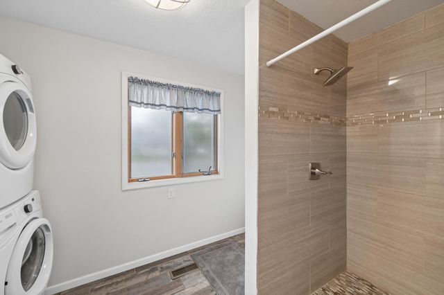 410 5th Avenue SE, Milaca, MN 56353