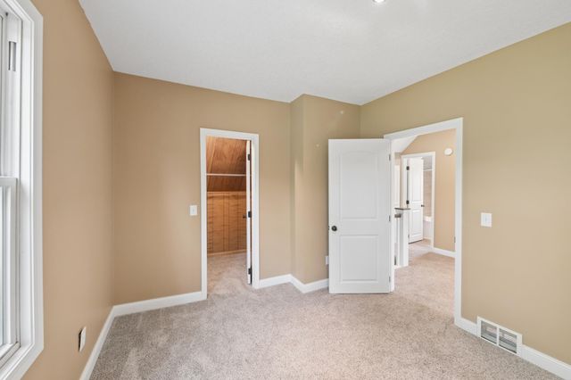 410 5th Avenue SE, Milaca, MN 56353