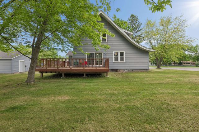 410 5th Avenue SE, Milaca, MN 56353