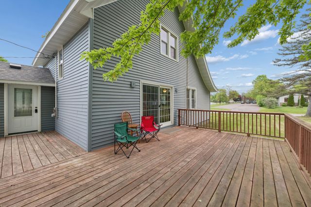 410 5th Avenue SE, Milaca, MN 56353