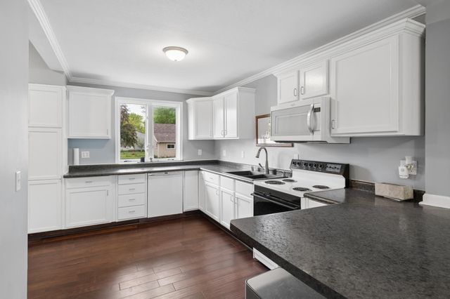 410 5th Avenue SE, Milaca, MN 56353