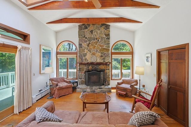 1775 Drift Rd, Westport, MA 02790