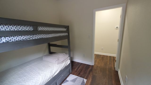 570 Beasley Hollow Rd, Linden, TN 37096