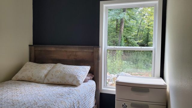 570 Beasley Hollow Rd, Linden, TN 37096