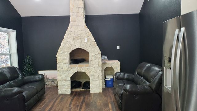 570 Beasley Hollow Rd, Linden, TN 37096