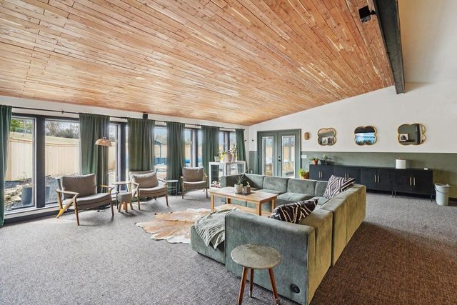 5438 Marie Road, Oregon, WI 53575