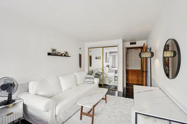 5438 Marie Road, Oregon, WI 53575