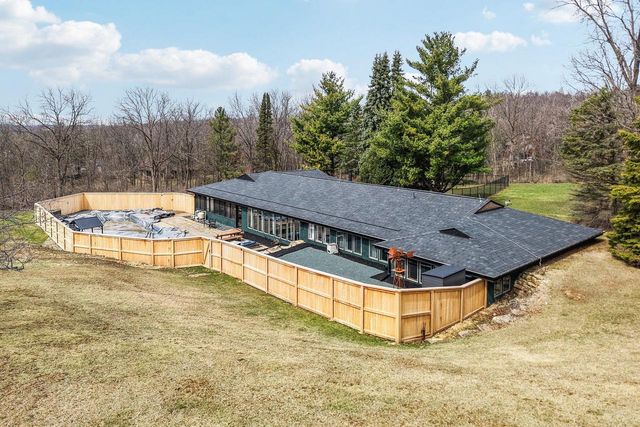 5438 Marie Road, Oregon, WI 53575