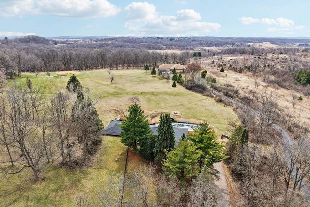 5438 Marie Road, Oregon, WI 53575