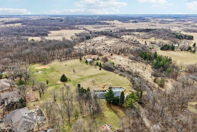 5438 Marie Road, Oregon, WI 53575