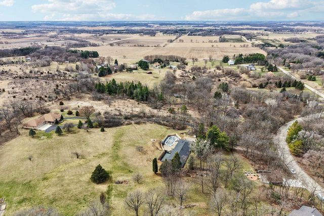 5438 Marie Road, Oregon, WI 53575