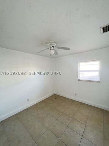 3461 NW 17th St, Lauderhill, FL 33311