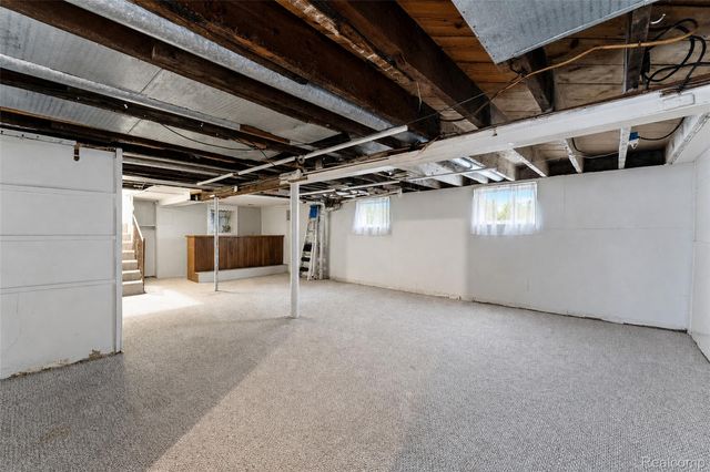 20403 Hugh Street, Livonia, MI 48152