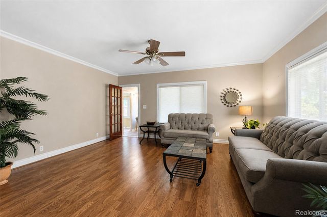 20403 Hugh Street, Livonia, MI 48152