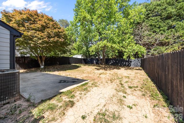 9336 Amy Drive, Charlotte, NC 28213