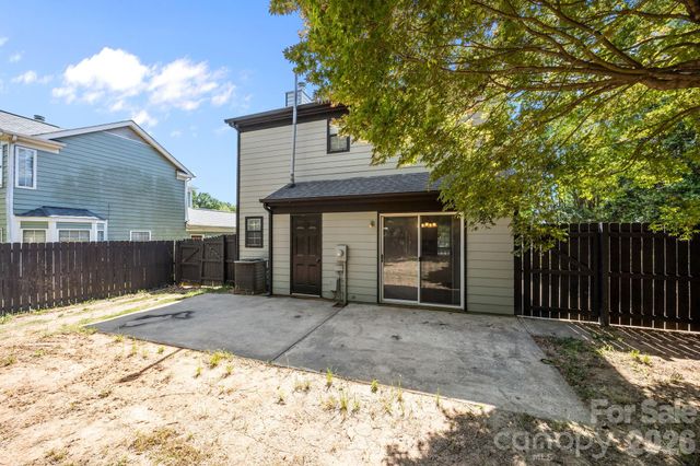 9336 Amy Drive, Charlotte, NC 28213