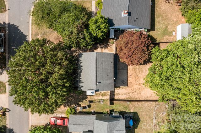 9336 Amy Drive, Charlotte, NC 28213