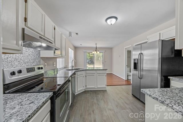 9336 Amy Drive, Charlotte, NC 28213