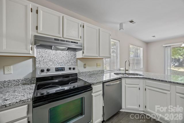 9336 Amy Drive, Charlotte, NC 28213