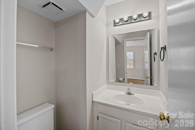 9336 Amy Drive, Charlotte, NC 28213