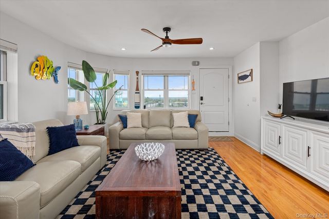 10004 Shore Front Parkway 22B, Rockaway Park, NY 11694