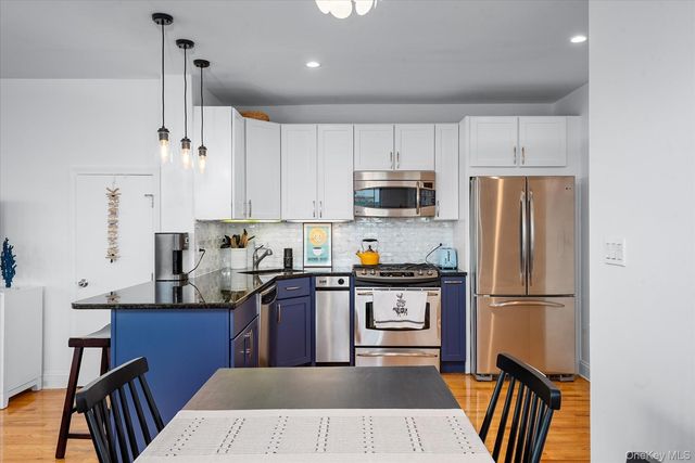 10004 Shore Front Parkway 22B, Rockaway Park, NY 11694