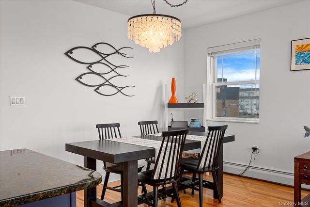 10004 Shore Front Parkway 22B, Rockaway Park, NY 11694