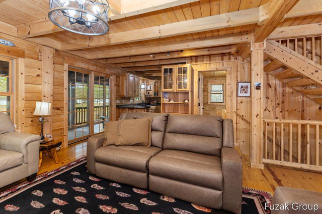 6525 Goshorn Drive, Saugatuck Twp, MI 49453