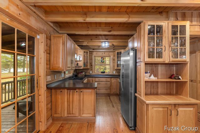 6525 Goshorn Drive, Saugatuck Twp, MI 49453