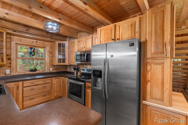 6525 Goshorn Drive, Saugatuck Twp, MI 49453