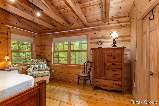 6525 Goshorn Drive, Saugatuck Twp, MI 49453