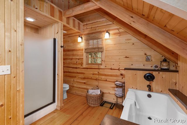 6525 Goshorn Drive, Saugatuck Twp, MI 49453