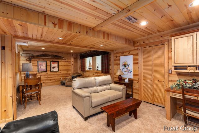 6525 Goshorn Drive, Saugatuck Twp, MI 49453