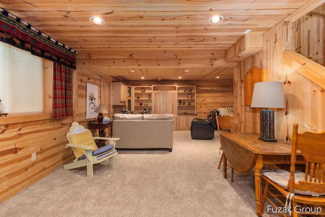 6525 Goshorn Drive, Saugatuck Twp, MI 49453