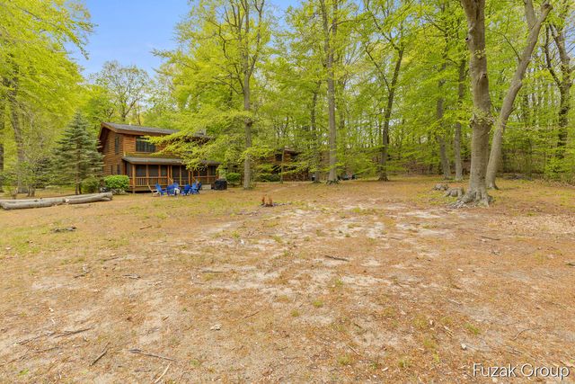 6525 Goshorn Drive, Saugatuck Twp, MI 49453