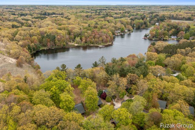 6525 Goshorn Drive, Saugatuck Twp, MI 49453