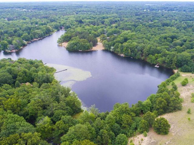 6525 Goshorn Drive, Saugatuck Twp, MI 49453